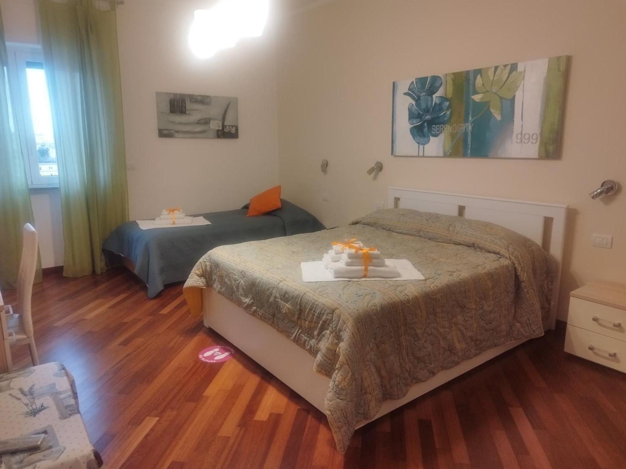 Residenza Piazza Moro Bed & Breakfast Bari Exterior photo
