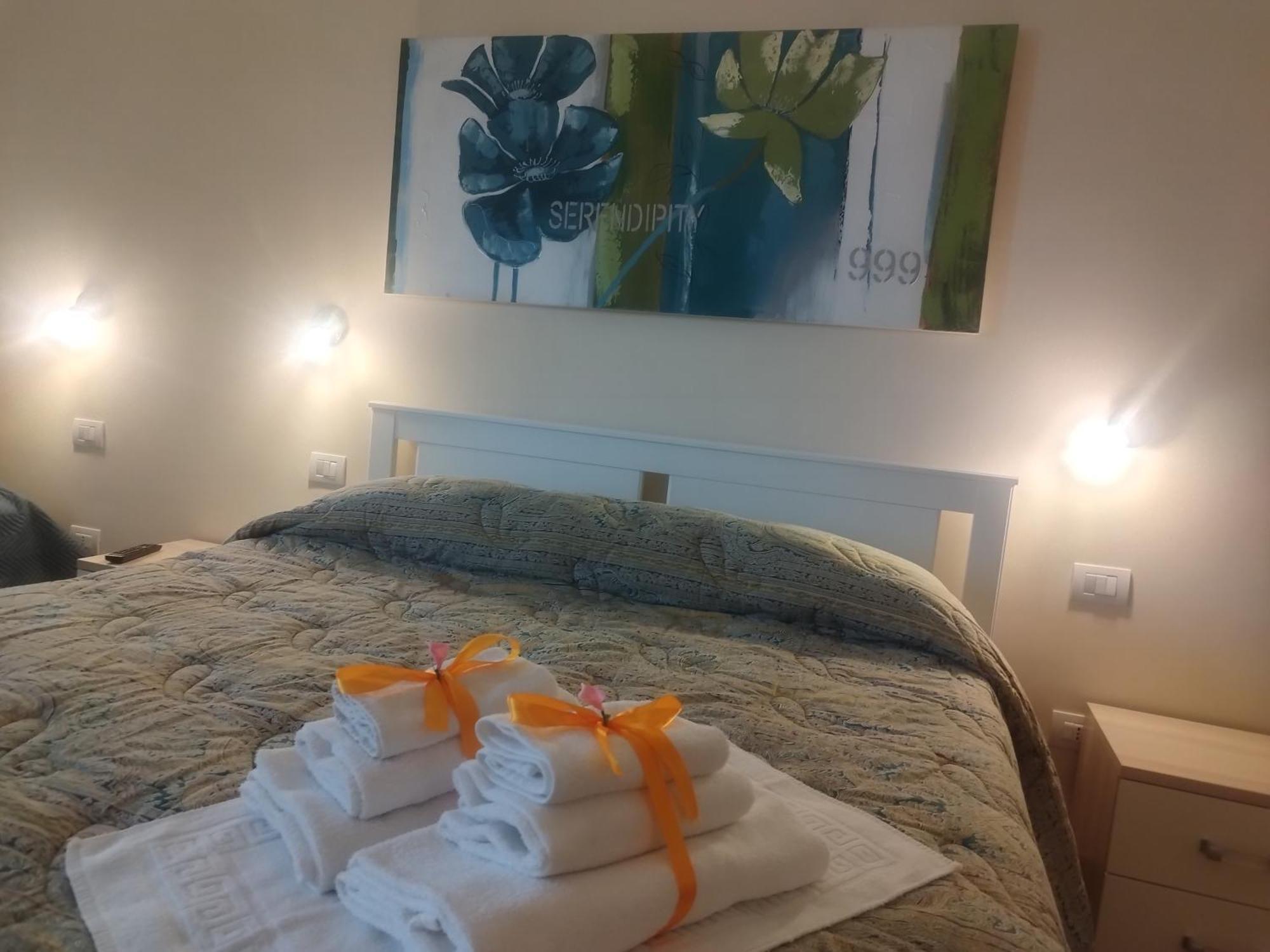 Residenza Piazza Moro Bed & Breakfast Bari Exterior photo